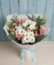 Букет цветов из:  Розы, Лизиантусы и Хризантемы #REPLACE_PRED# Хреновом