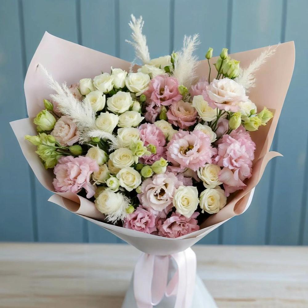 Букет цветов из: Альстромерии и Розы в Хреновом