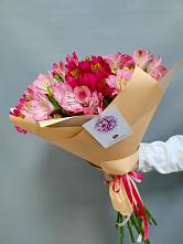 Букет цветов из:  Альстромерии в Хреновом