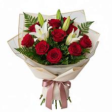 Букет цветов из:  Лилии и Розы в Хреновом