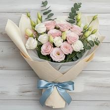 Букет цветов из:  Лизиантусы в Хреновом