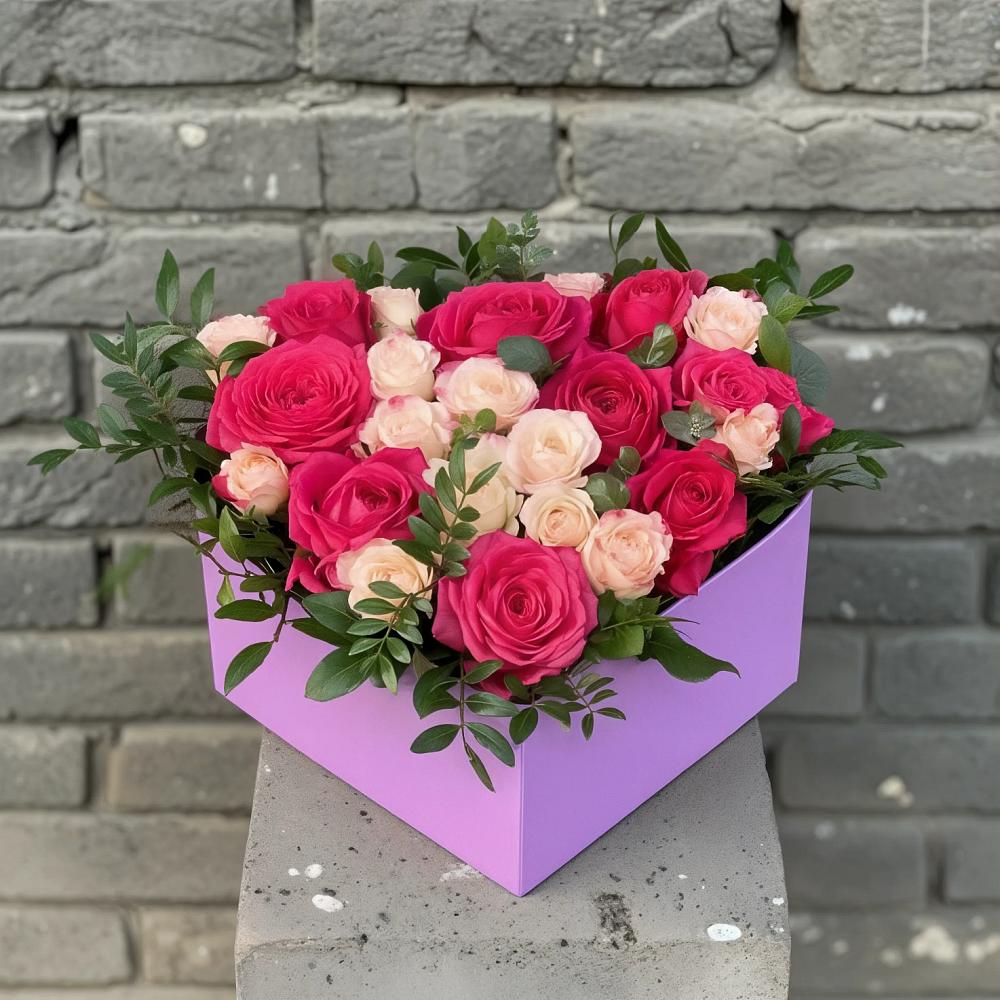 Цветочная композиция из Розы в коробке в Хреновом