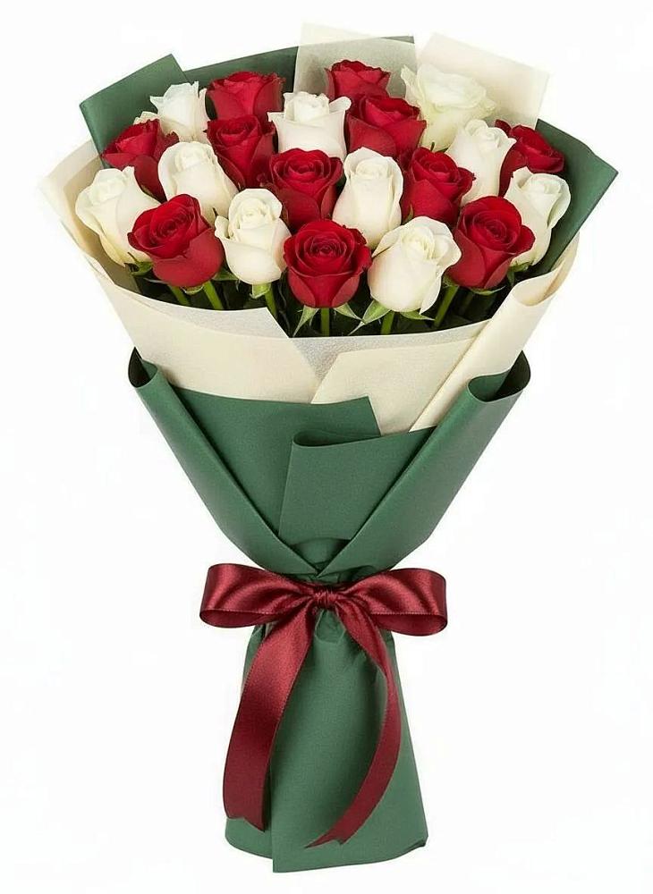 Букет Микс из красных и белых роз в Хреновом