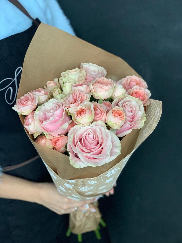 Букет цветов из: Хризантемы и Розы в Хреновом