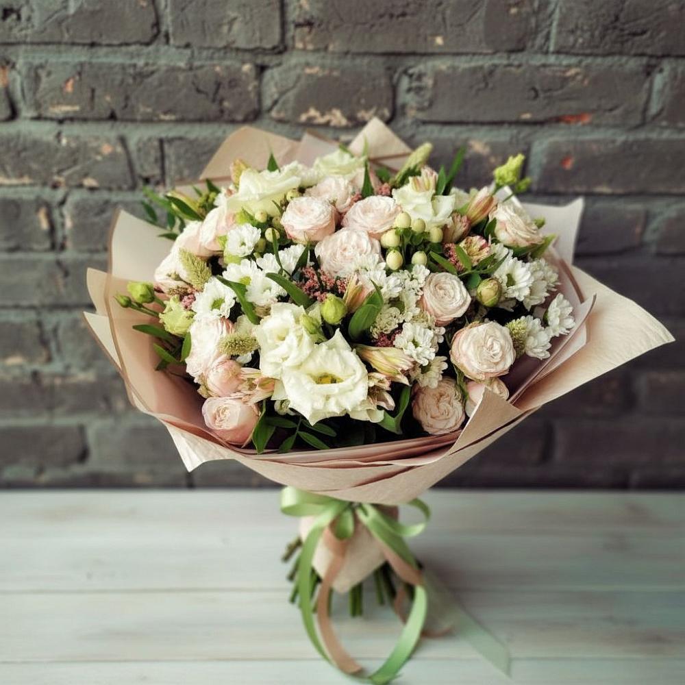 Букет цветов из: Альстромерии, Розы и Хризантемы в Хреновом