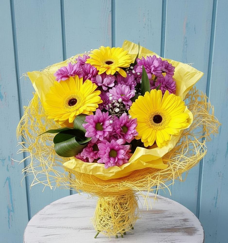 Букет цветов из: Хризантемы и Герберы в Хреновом
