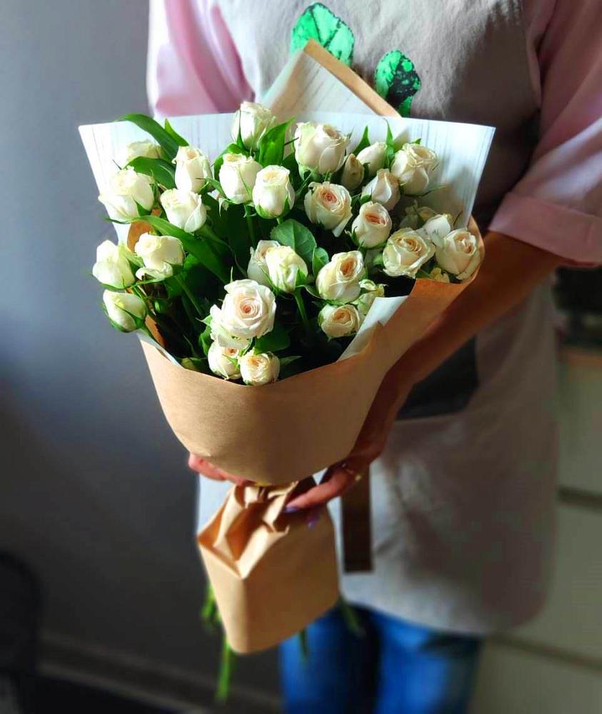 Букет цветов из: Розы в Хреновом