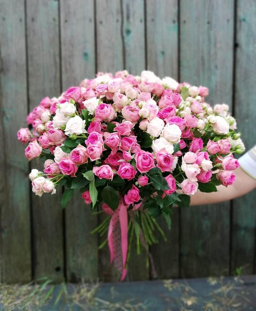 Букет Розовые кустовые розы Натали и Лав Лидия в Хреновом