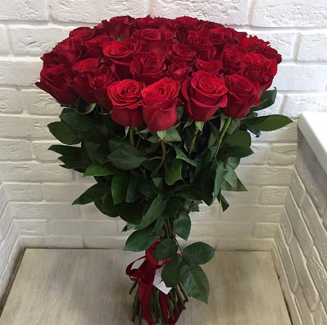 Букет Красные розы Гран При в Хреновом